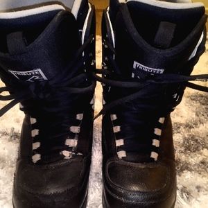 Burton Snowboard Boots - Size 8